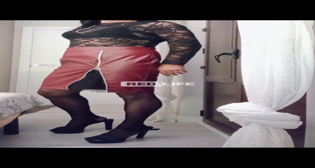 Soy travesti pasiva y sumisa