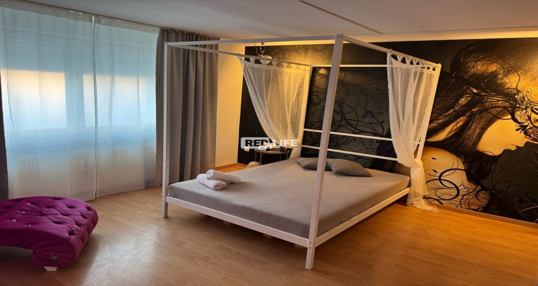 Clientelă dublă = venit dublu
