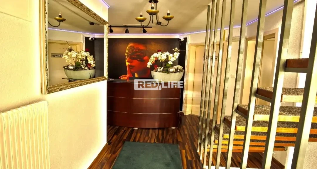 Clientelă dublă = venit dublu