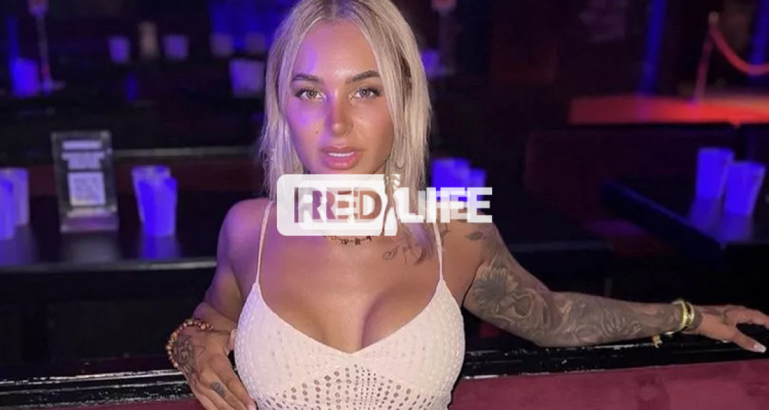 Leah Beth își vinde pantofii