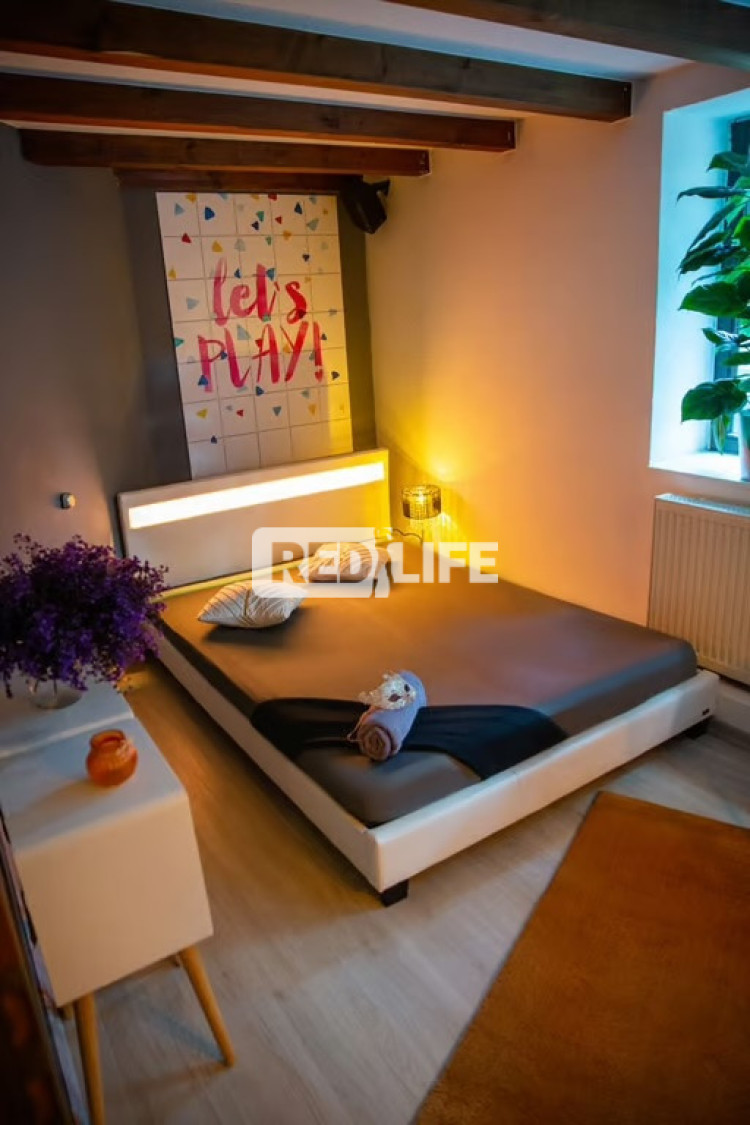apartamente private chirie fixă proprietară